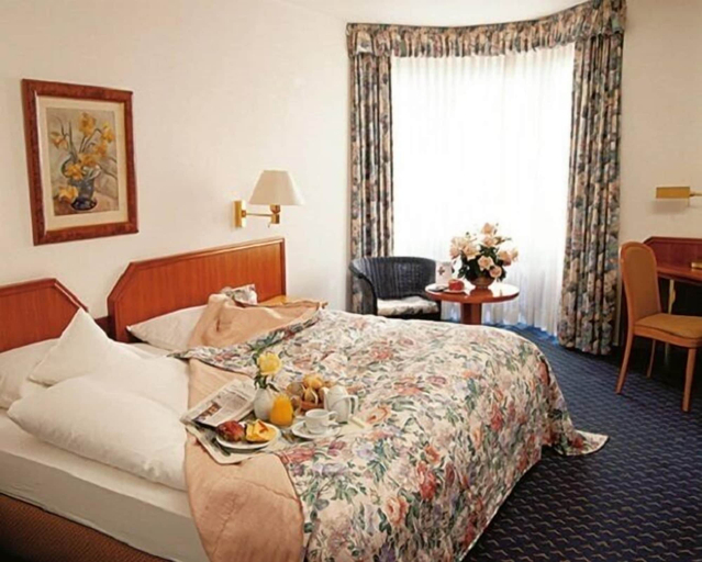 Bedroom 4, Rheinhotel LARUS, Mayen-Koblenz