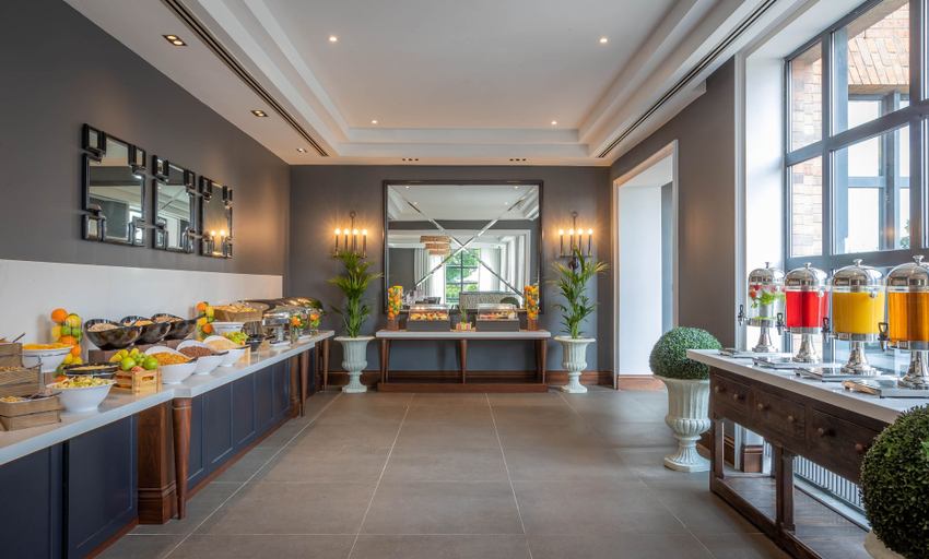 Food & Drinks 5, Castletroy Park Hotel Suites