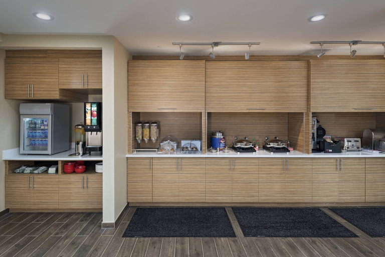 Food & Drinks 5, Springhill Suites By Marriott Palm Desert, Riverside
