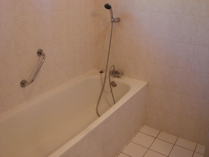 Bathroom 3, Village du Soleil, Lot