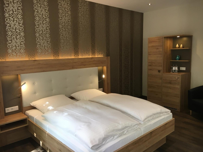 Bedroom 4, Hotel-Restaurant Am Kring, Borken