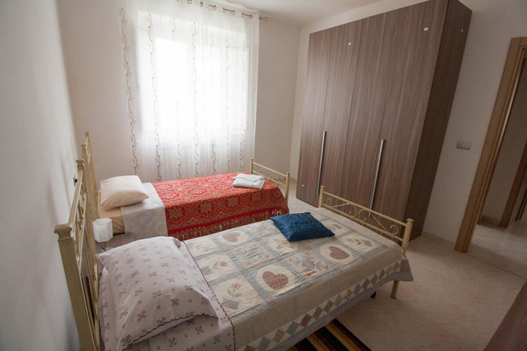 Bedroom 4, La Marina, Chieti