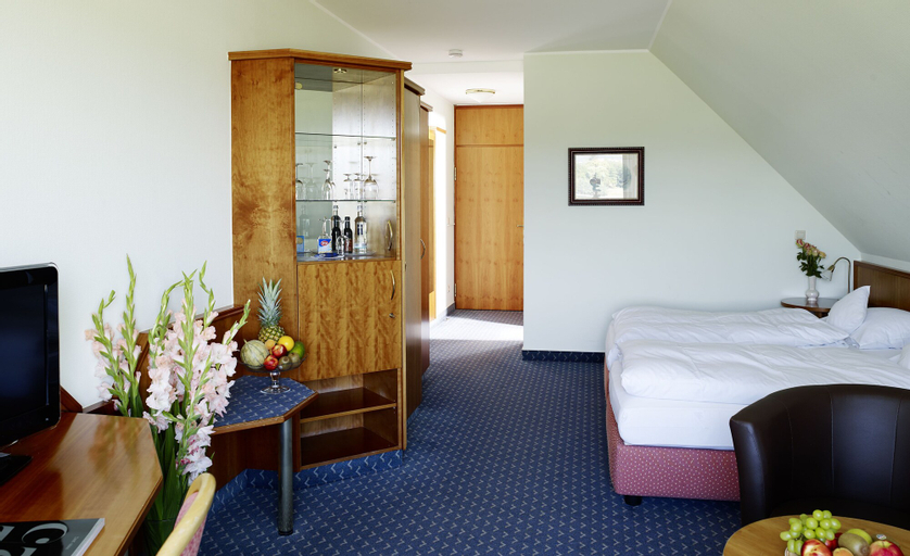 Bedroom 3, Rheinhotel LARUS, Mayen-Koblenz