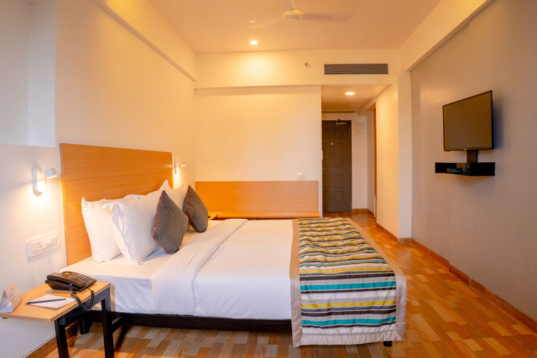 Bedroom 3, TGI Ameya Grand, North Goa