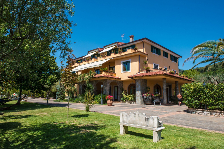 Exterior & Views 2, Villamirella, Salerno