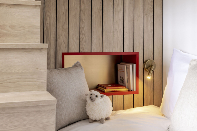 Bedroom 3, Virgin Hotels Edinburgh, Edinburgh