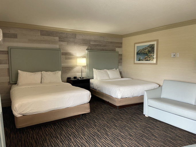Bedroom 3, Prestige Beach House, WorldHotels Crafted, Central Okanagan