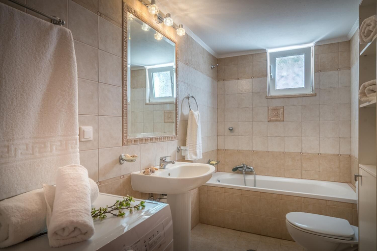 Bathroom 3, Villa Aelia, Ionian Islands