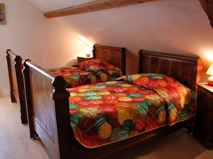 Bedroom 3, La Coutrotte Becquine, Côte-d'Or