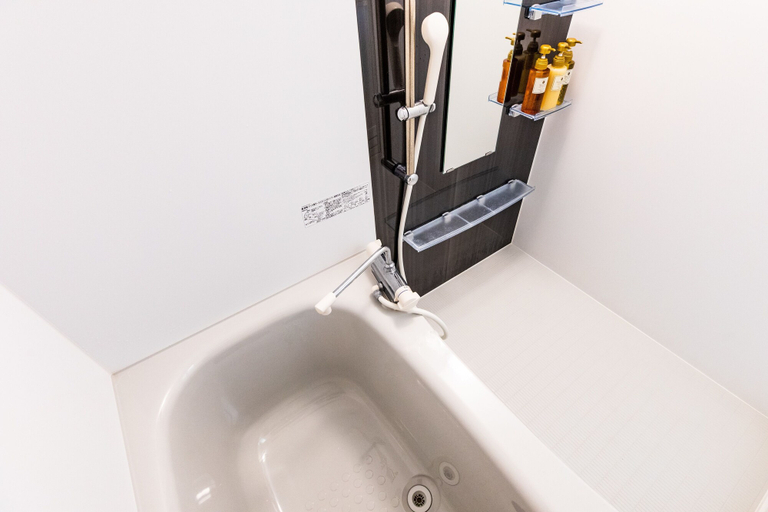 Bathroom 4, Mr.KINJO in MATSUO, Naha
