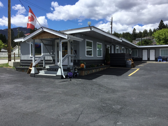 Exterior & Views 2, Nomad motel, Thompson-Nicola