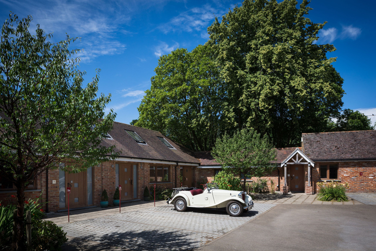 Exterior & Views 2, Ashbrook Lets, Oxfordshire