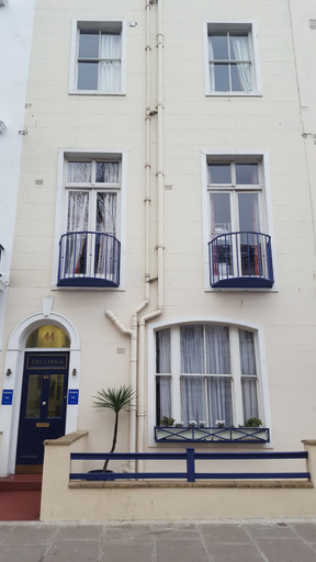 Exterior & Views 3, Dolphin Inn, London