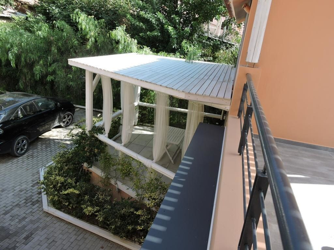 Exterior & Views 2, Derveni Luxury Apartments, Peloponnese