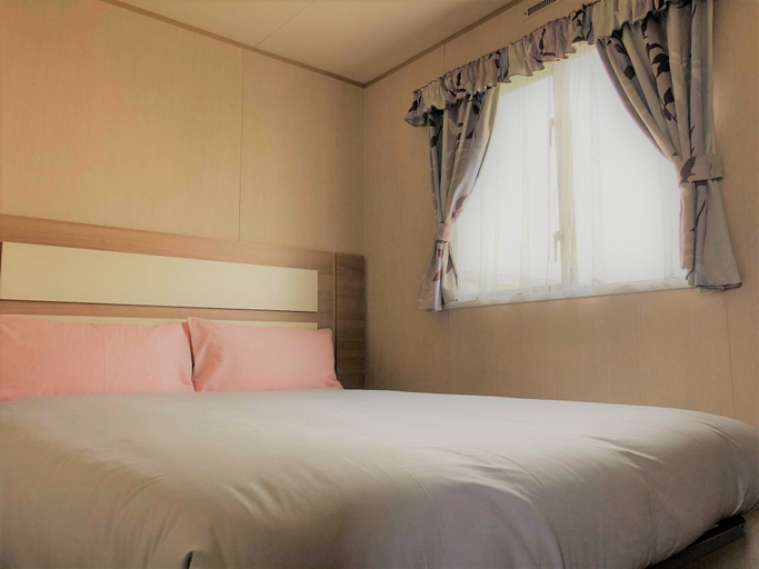 Bedroom 3, The Chase Holiday Park, Lincolnshire