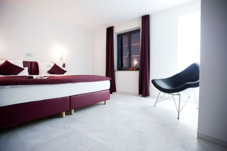 Bedroom 3, Hotel Freihof, Kitzingen