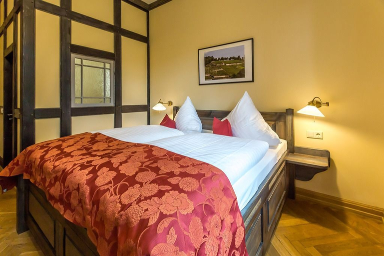 Bedroom 3, Waldschlösschen Wangen, Burgenlandkreis