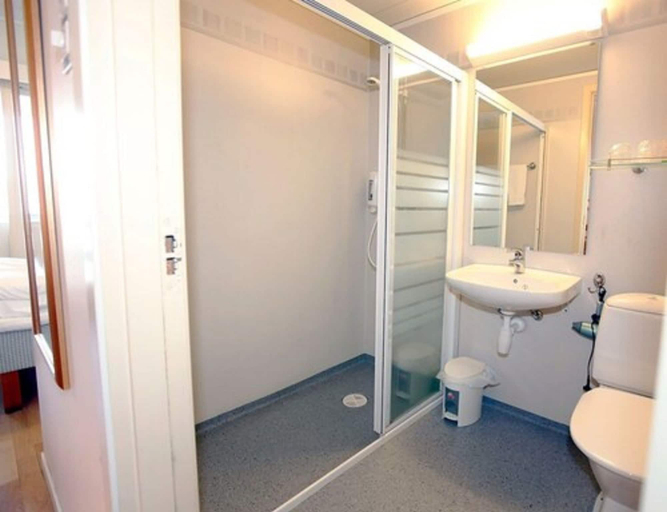 Bathroom 4, Utsikten Hotell - Unike Hoteller, Kvinesdal