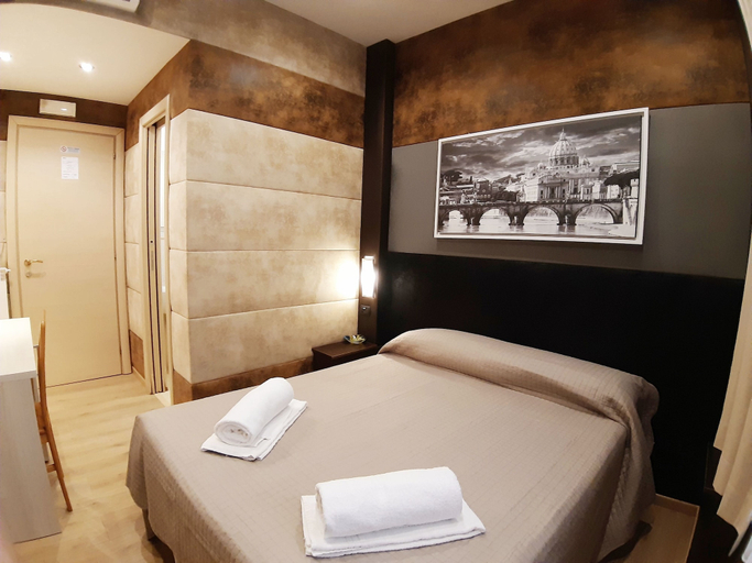 Bedroom 3, Gialli Vatican Guesthouse, Rome