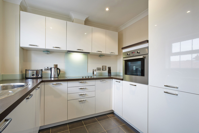 Others 5, Jago Court, West Berkshire