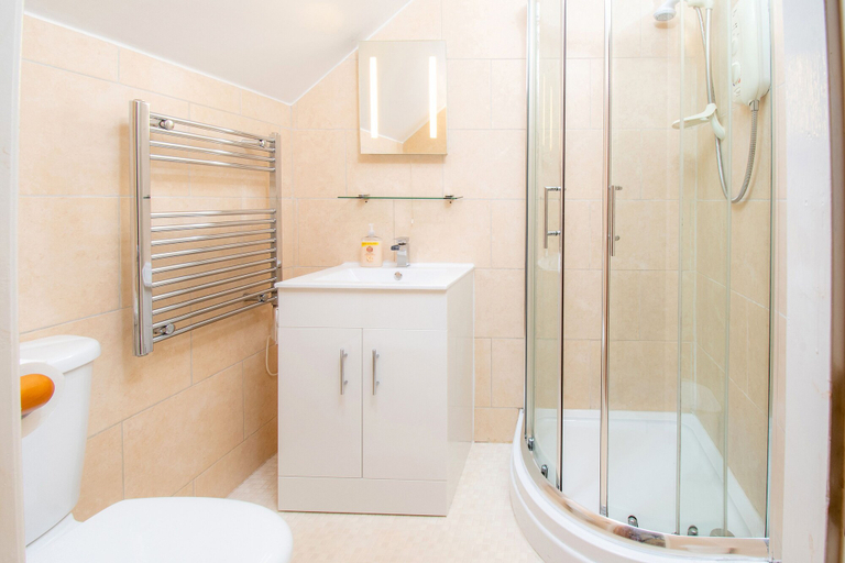 Bathroom 3, The Coachhouse, Conwy