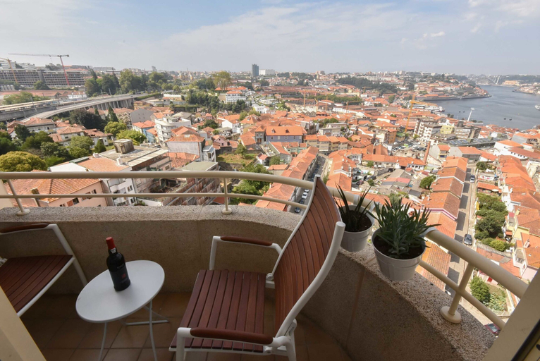 Others 4, Porto Gaia River View by MP, Vila Nova de Gaia