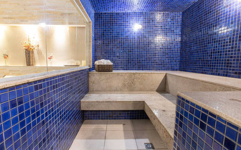 Bathroom 4, Fusion Hplus Express +, Brasília