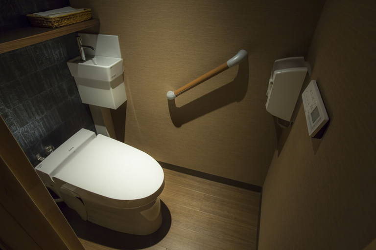 Bathroom 5, Kotohira Kadan, Kotohira