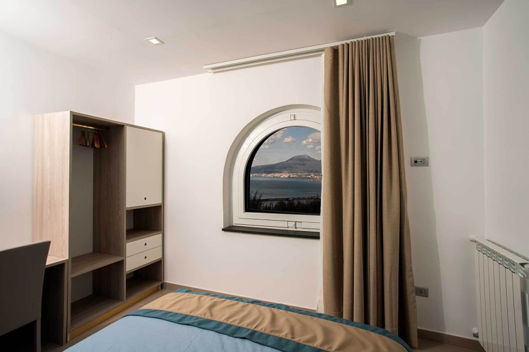 Bedroom 4, Charme en Bleu, Napoli