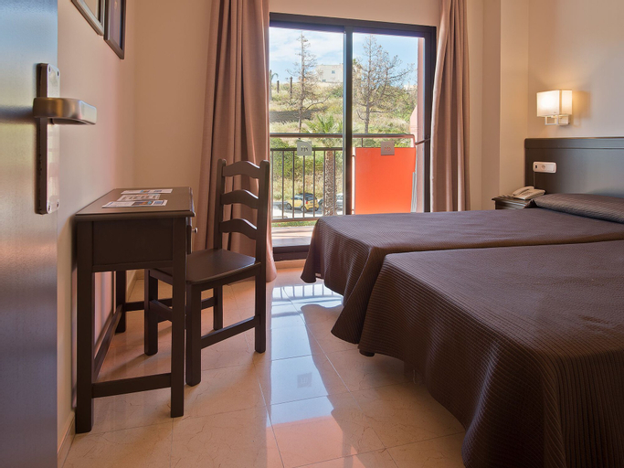Bedroom 5, Fuengirola Beach Apartamentos Turisticos, Málaga