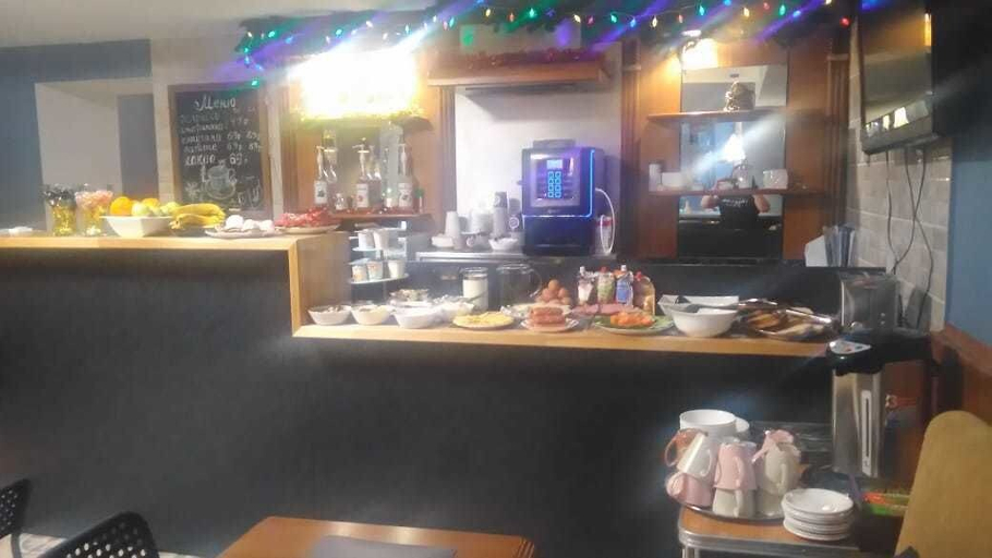Food & Drinks, Three rivers hotel, Sankt-Peterburg gorsovet