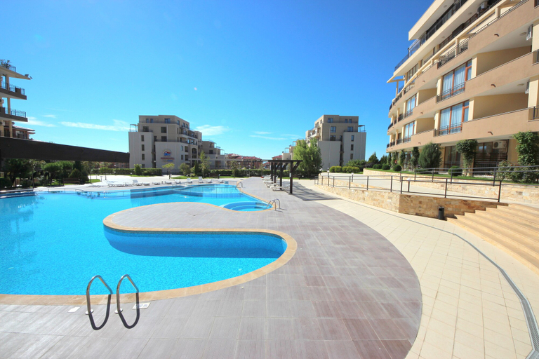 Exterior & Views 2, Menada Luxor Apartments, Nesebar