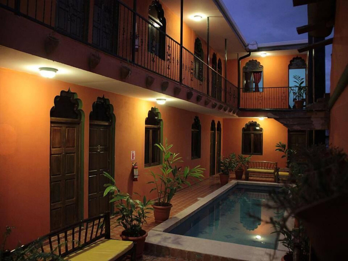 Exterior & Views 2, Boutique Hotel Maharaja, Granada
