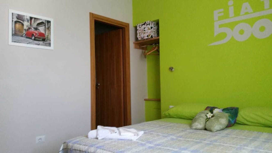 Bedroom 3, B&B La Vecchia 500, Potenza