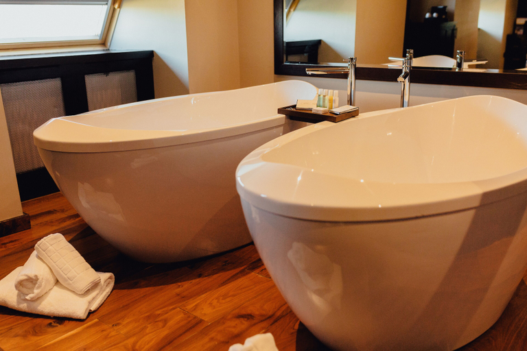 Bathroom 4, Great Victoria Hotel, Bradford