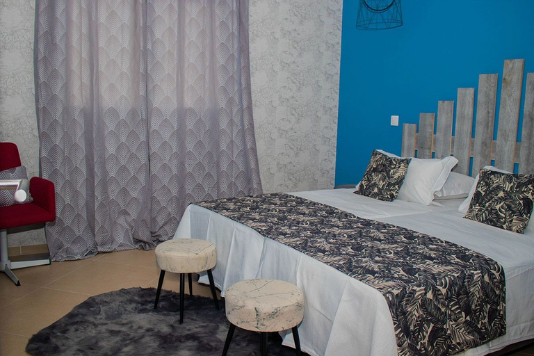 Bedroom 2, Aparthotel Palace, Praia