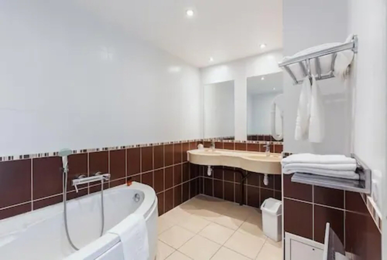 Bathroom 3, Esatitude Hôtel, Alpes-Maritimes