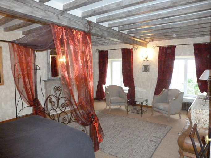Bedroom 2, Manoir de Savigny, Manche