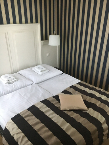 Bedroom 4, Pension Eden, Levice
