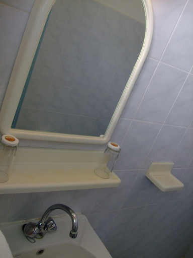 Bathroom 5, Antonios Hotel, South Aegean