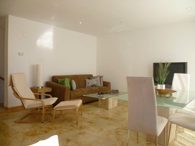 Others 5, Fine Duplex Apartment - Near Beach, Málaga