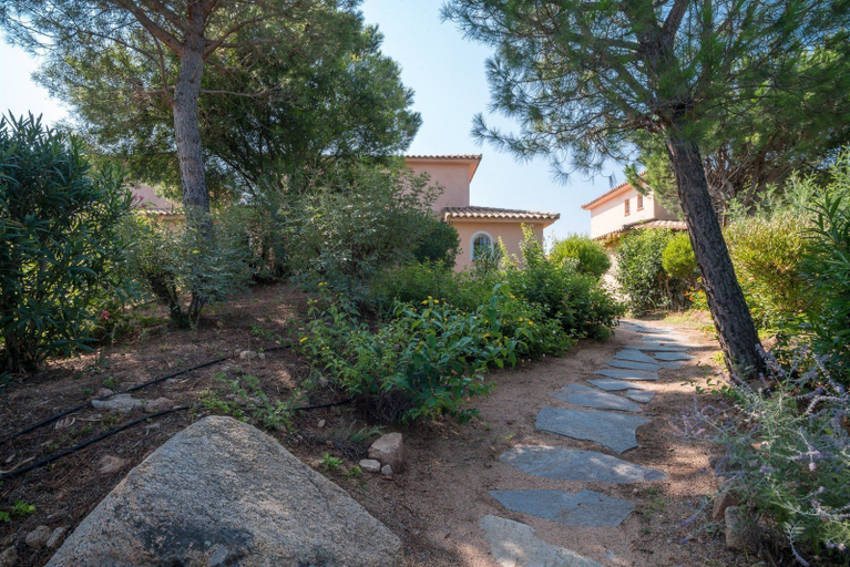 Exterior & Views 2, Les Hameaux de Santa Giulia, Corse-du-Sud