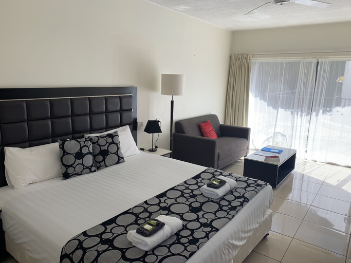 Bedroom 3, Tweed Central Motel, Tweed Heads