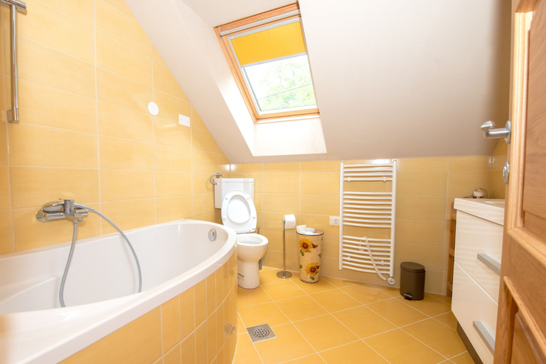 Bathroom 3, Bovecation House, Bovec
