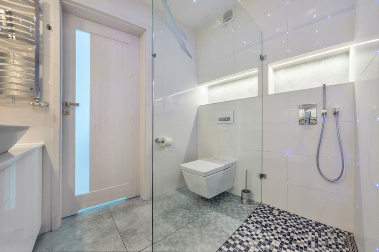 Bathroom 3, Apartamenty Sun & Snow Horyzont, Kamień