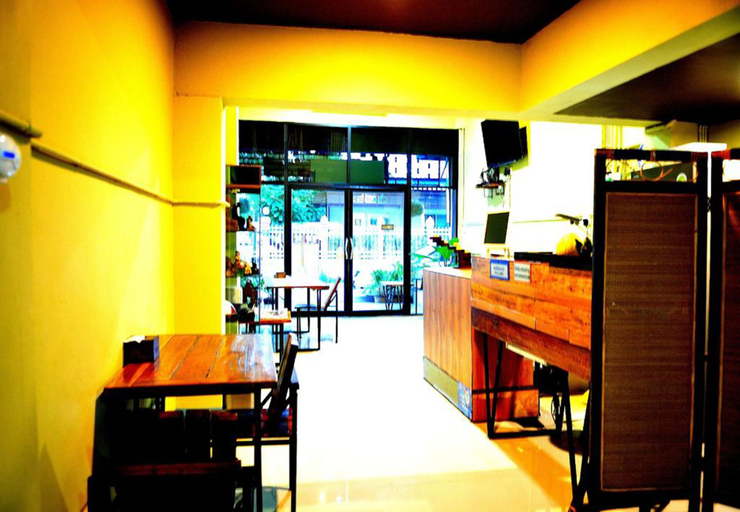 Food & Drinks, Home at Samlan Soi 1, Muang Chiang Mai
