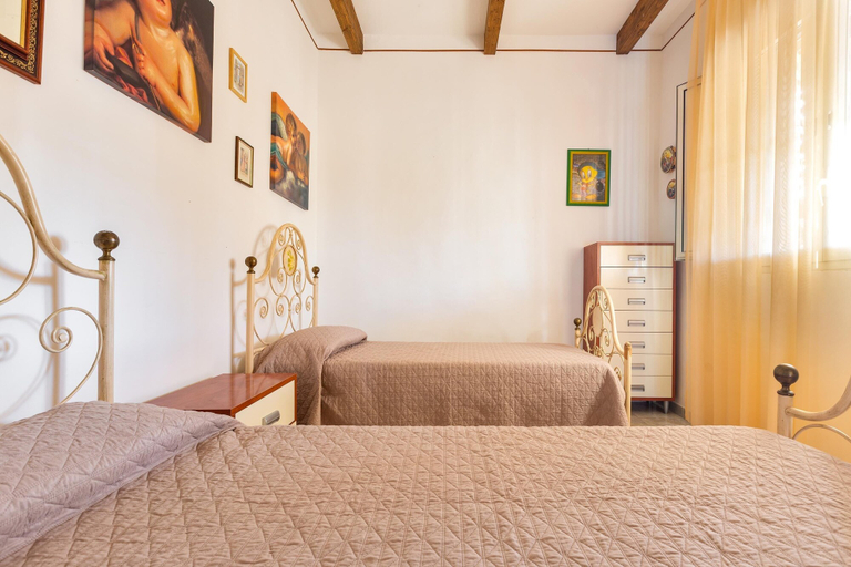 Bedroom 2, 2147 Villa Giulia & Sara, Lecce