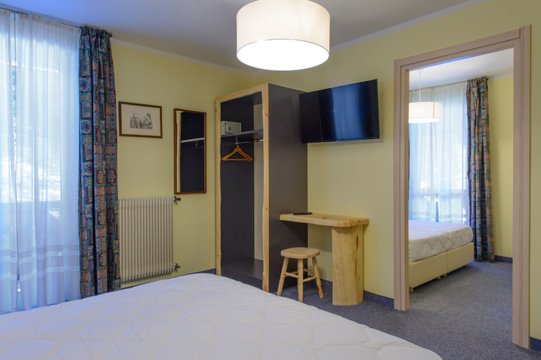 Bedroom 3, Park Hotel Faloria, Trento