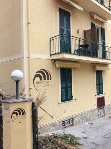 Exterior & Views 2, Residence Conchiglia Aparthotel, Savona