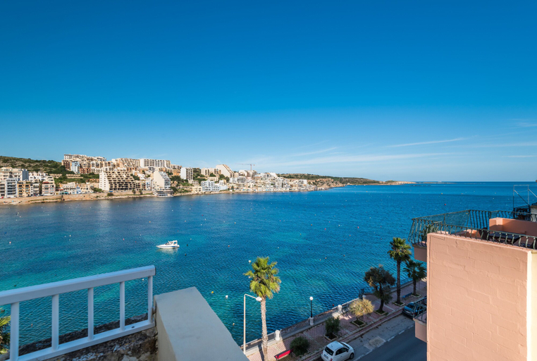 Others 5, Blue Harbour Penthouse by Getaways Malta, Saint Paul's Bay